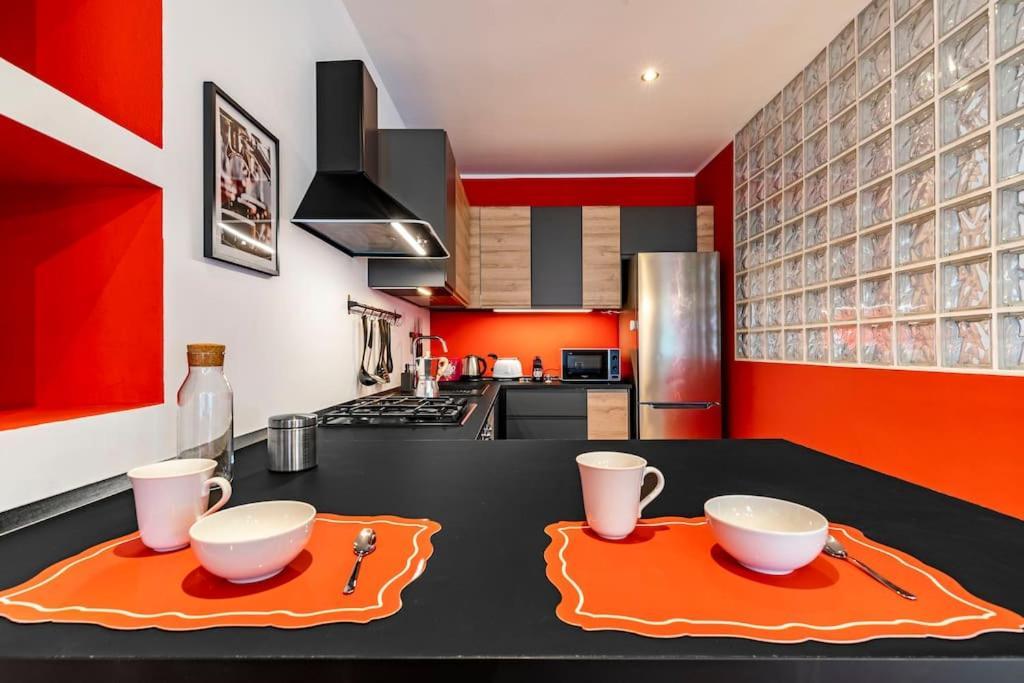 Enjoyhome - Appartamento Di Pregio Con Garage Padua Exteriör bild