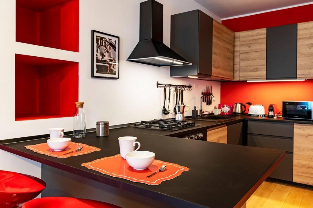 Enjoyhome - Appartamento Di Pregio Con Garage Padua Exteriör bild
